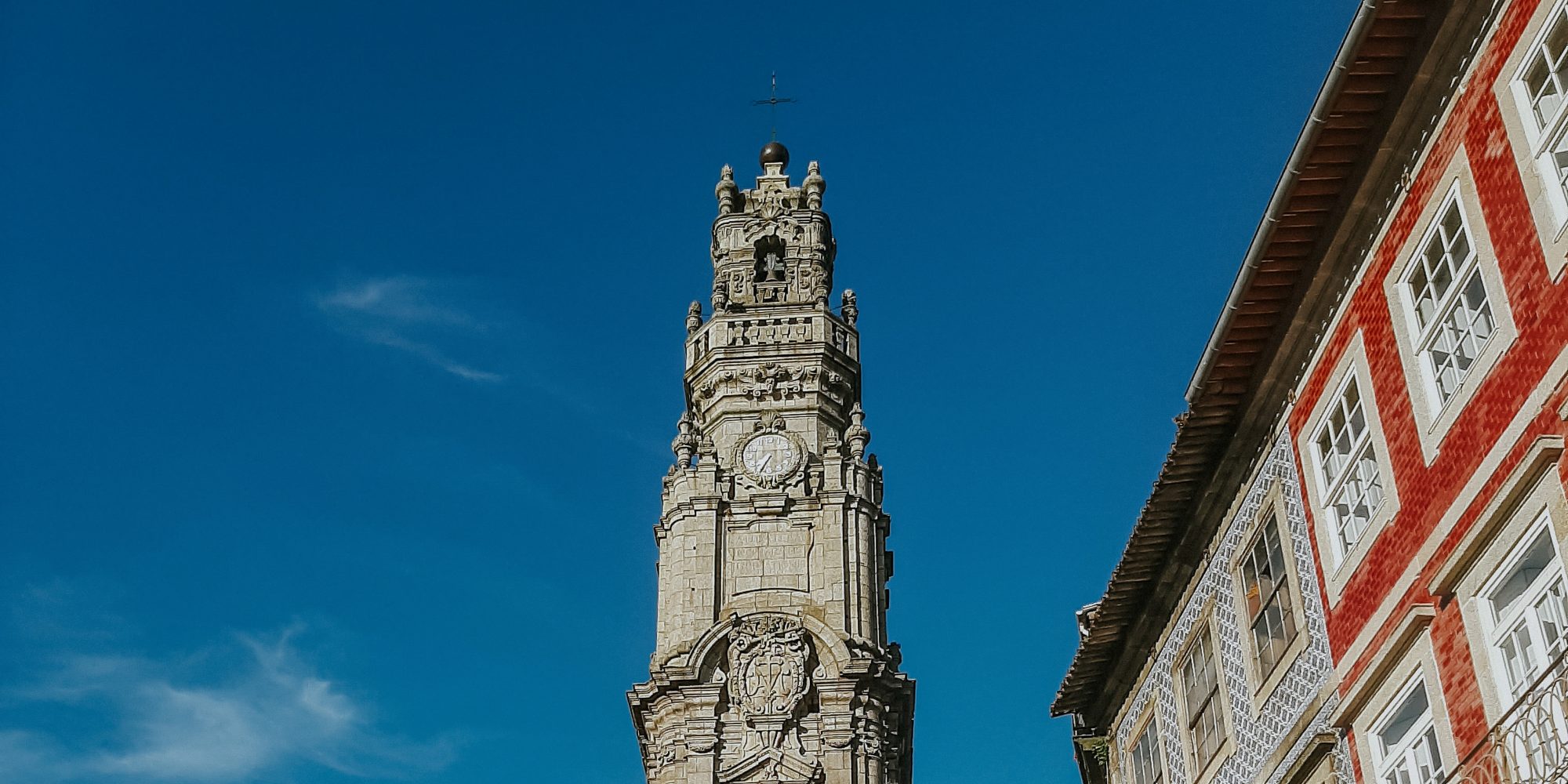 Clerigos tower in Porto, Portugal.jpg